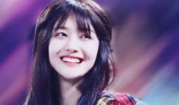 娱乐吃瓜酱明星是谁啊,揭秘“娱乐吃瓜酱”背后的明星身份