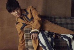 任嘉伦娱乐吃瓜