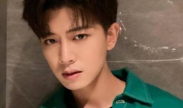 任嘉伦娱乐吃瓜