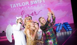 吃瓜娱乐社的背景音乐,揭秘吃瓜娱乐社背景音乐背后的故事