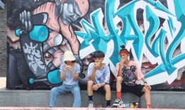 嘻哈娱乐吃瓜,揭秘明星们的“吃瓜”生活